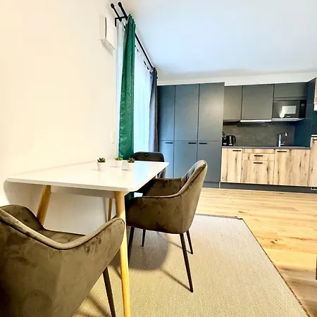 Wohnung Mit Balkon Und Parkplatz Wien Exterior foto
