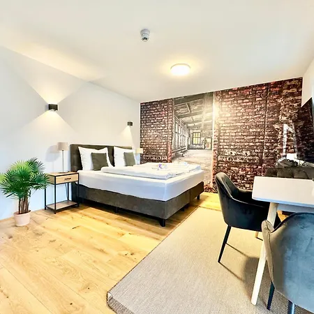 Wohnung Mit Balkon Und Parkplatz Wien Exterior foto