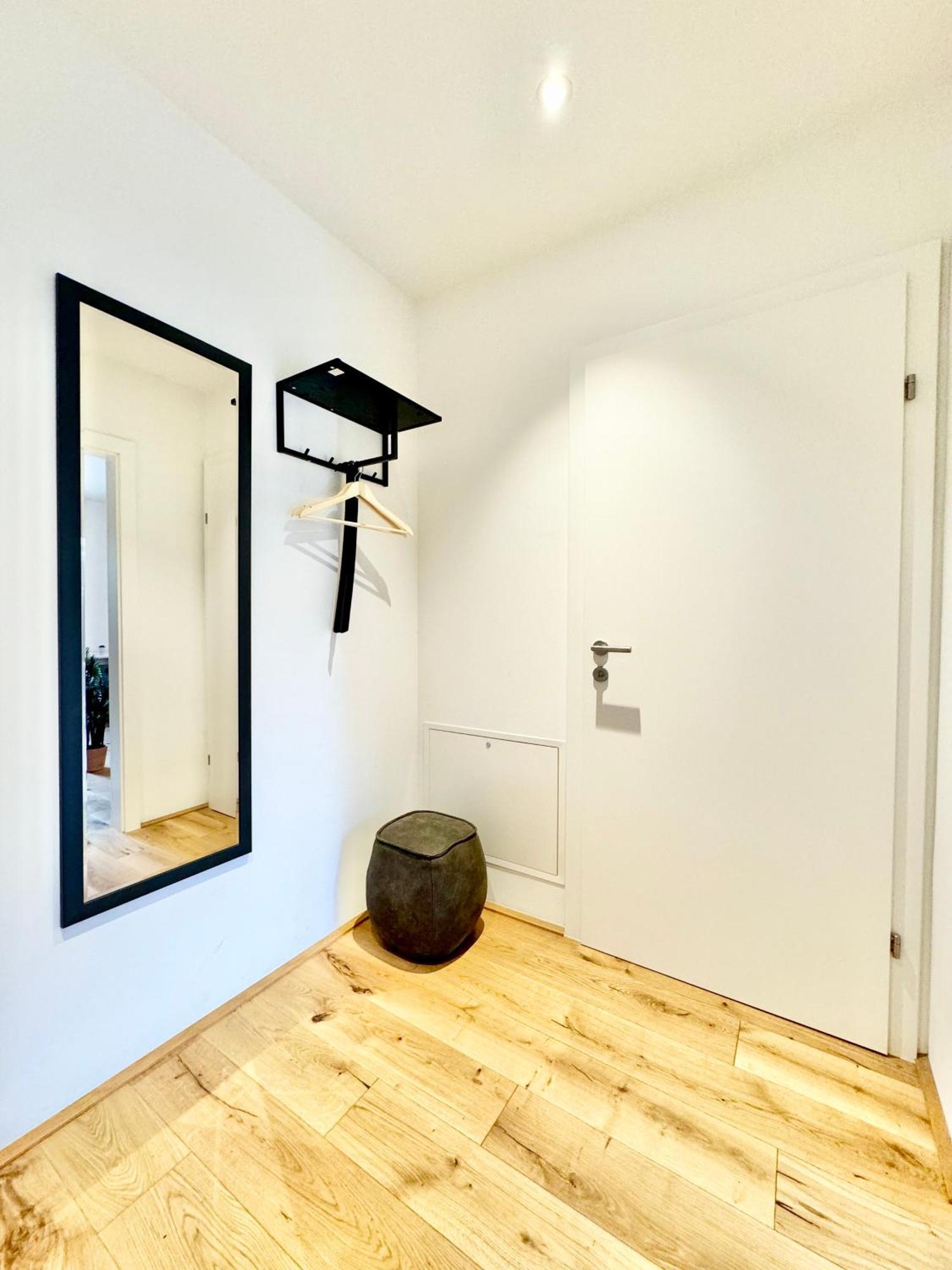 Mit Balkon Und Parkplatz Appartement Vienne